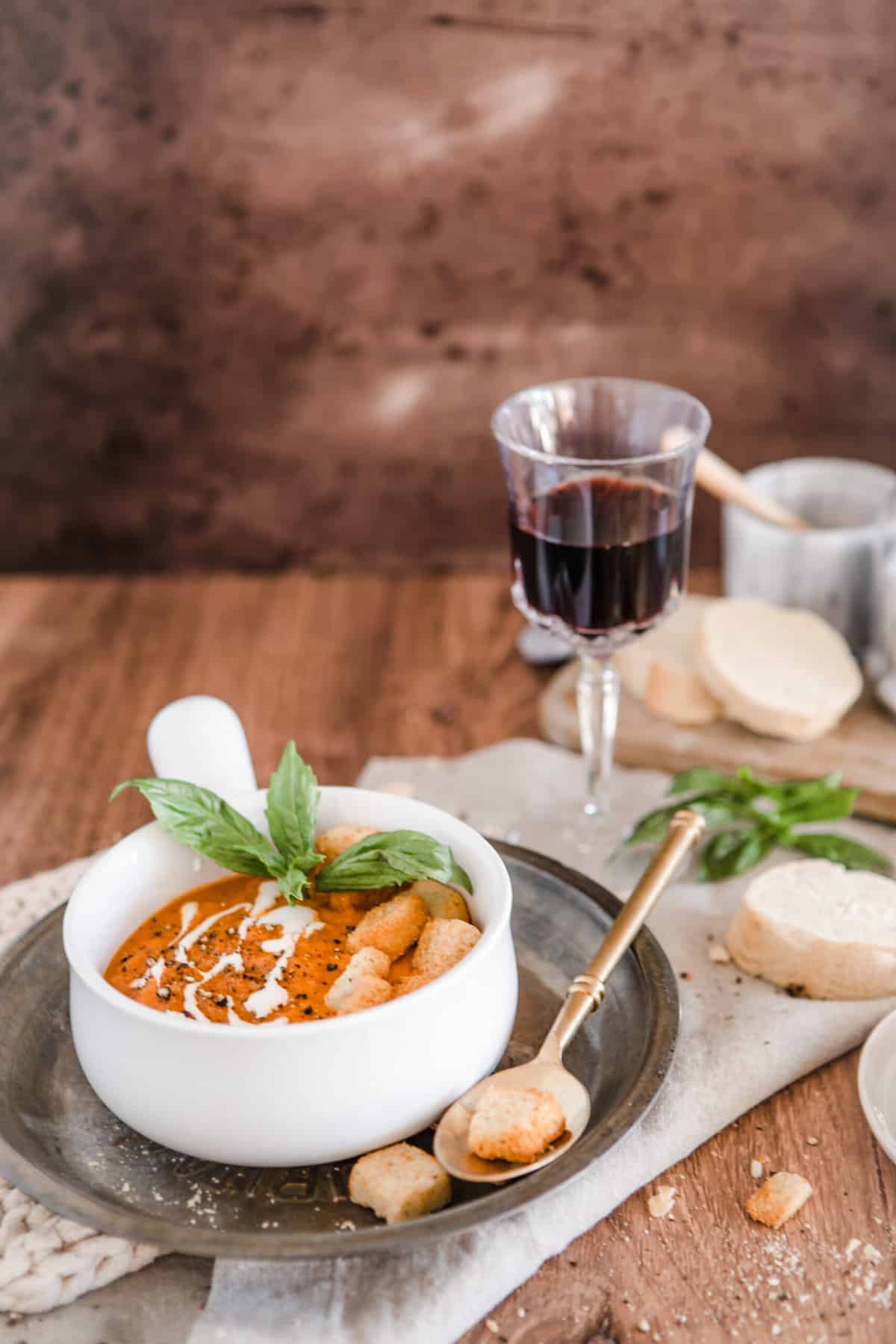 Creamy Roasted Tomato and Basil Soup