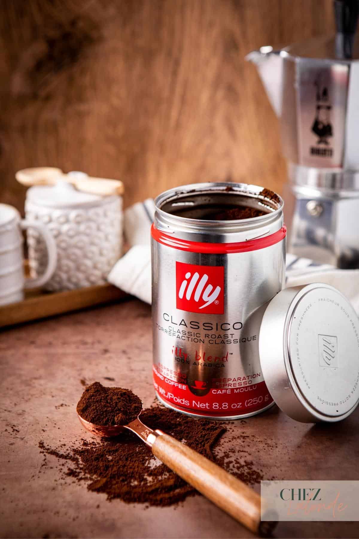 A can of Illy Coffee.